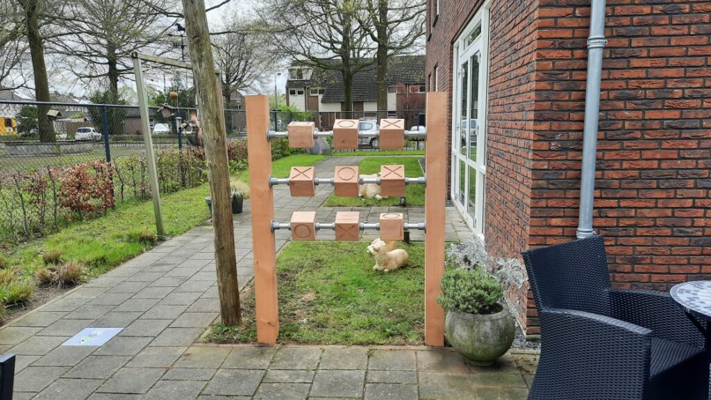 Maatwerk boter-kaas-en-eieren XXL houten spel