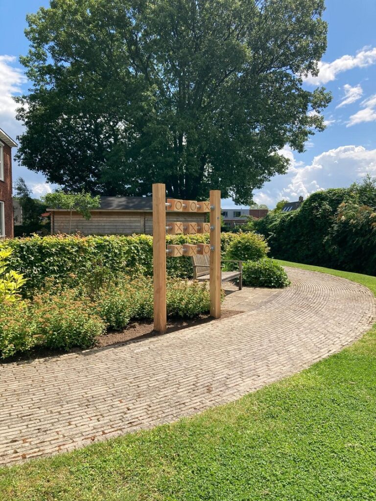 boter-kaas-en-eieren-xxl-buiten-spelplezier