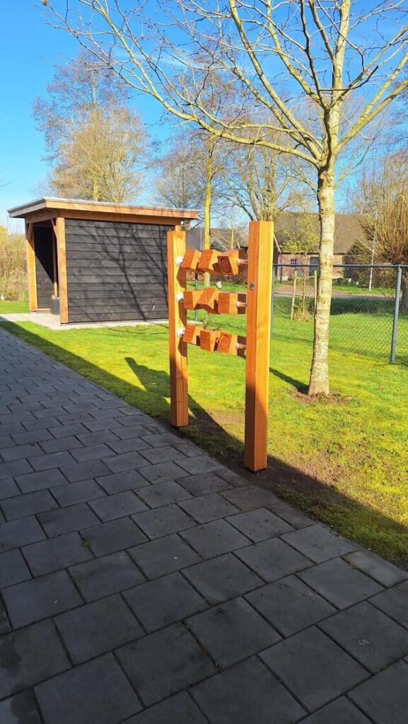 XXL boter kaas en eieren spel buiten op terras of in de tuin